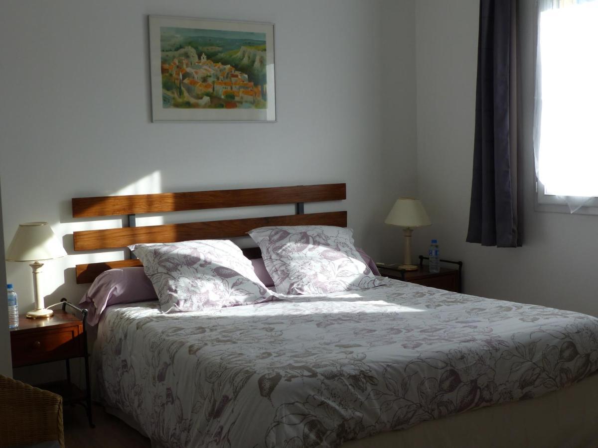 Bed and Breakfast Les Enselmes Montagnieu  Екстер'єр фото